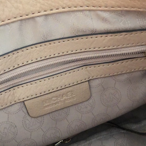 Michael Kors Purse - Picture 8 of 10